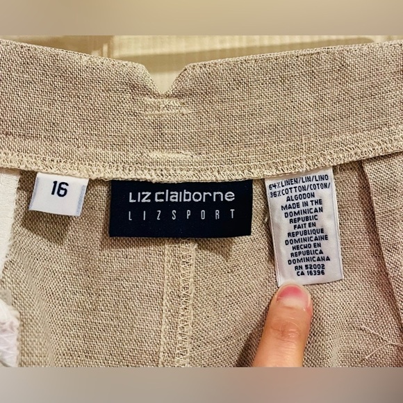 90s Liz Claiborne Linen Cotton Beige High Waisted Shorts Size 16 - Picture 5 of 5